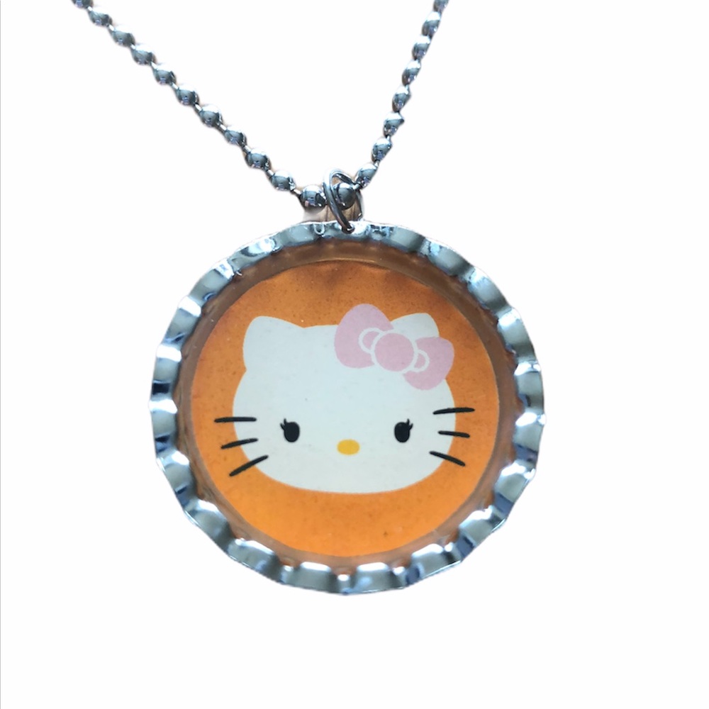 Bottle Cap Hello Kitty Necklace